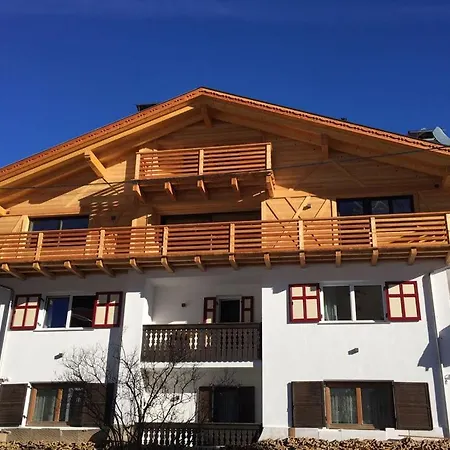 Appartamenti Cesa Soreie By Ama Val Di Fassa Canazei Exterior photo