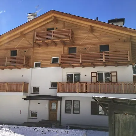 Appartamenti Cesa Soreie By Ama Val Di Fassa Canazei Exterior photo