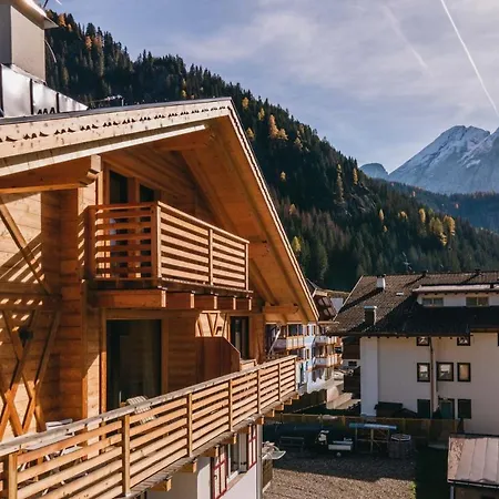 Appartamenti Cesa Soreie By Ama Val Di Fassa Canazei Exterior photo